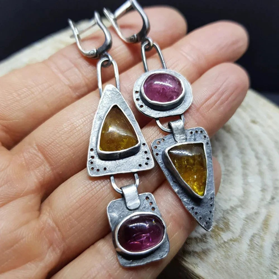 Boucles d’oreilles géométriques triangulaires vintage