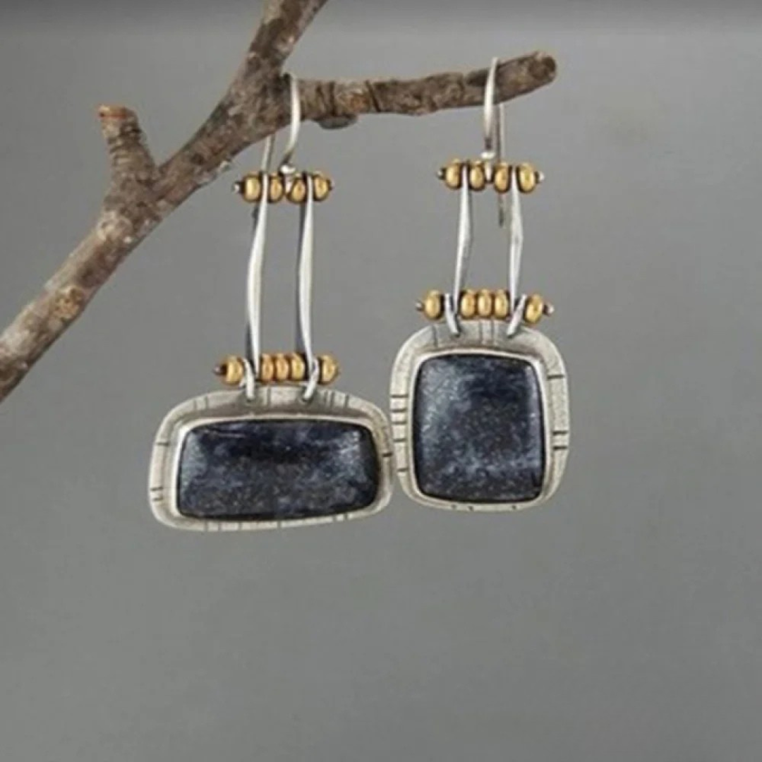 Boucles d’oreilles argentées vintage effet minuit