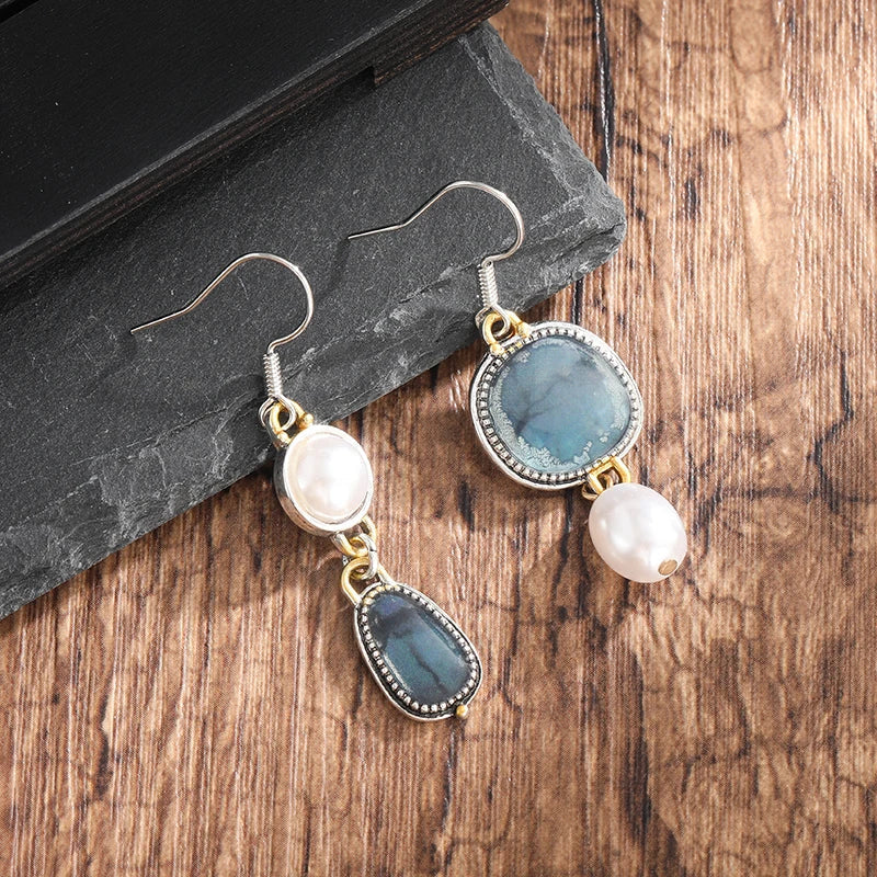 Boucles d’oreilles vintage en pierre naturelle bleue