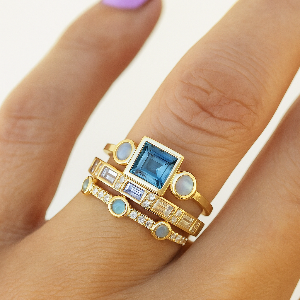 Set de bagues vintage en cristal bleu