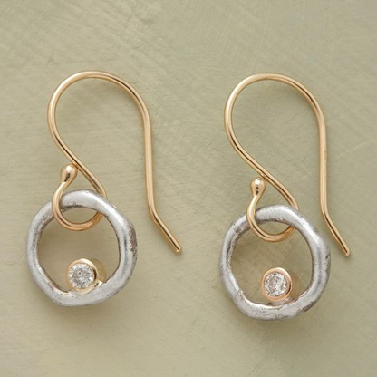 Boucles d’oreilles vintage en or et argent avec zirconium