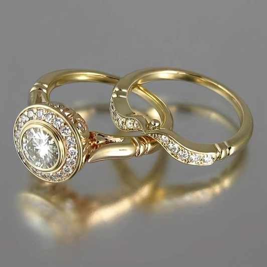 Lot de bagues vintage en or et zirconium