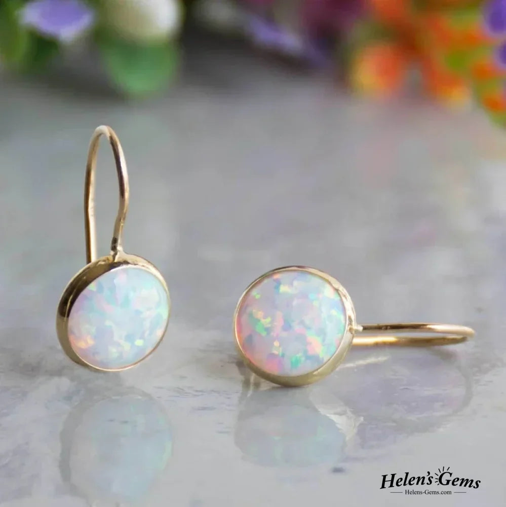Boucles d’oreilles vintage en pierre d’opale et dorées